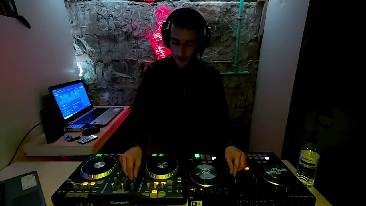A Kind Deep House Mix Live 2026 (Warm Up and Deep House Gems )