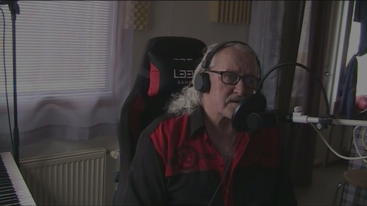 Älä mene pois.  Esa Aatos Säv,san ja sov. Esa Roponen