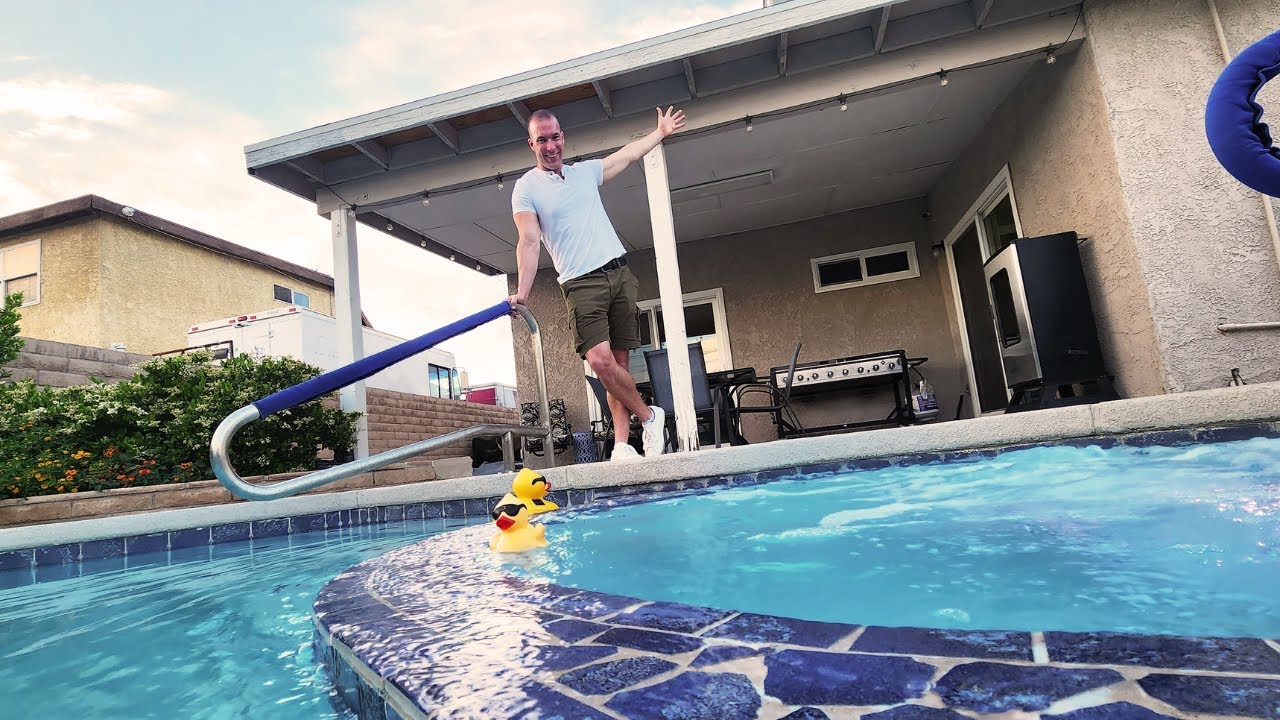 This Las Vegas AirBnB is the Best of Both Worlds