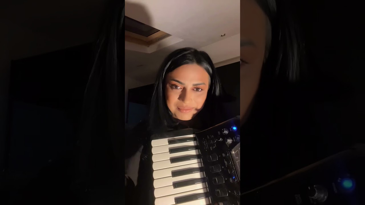 Mirabela Falcoe-Hora Boierească 