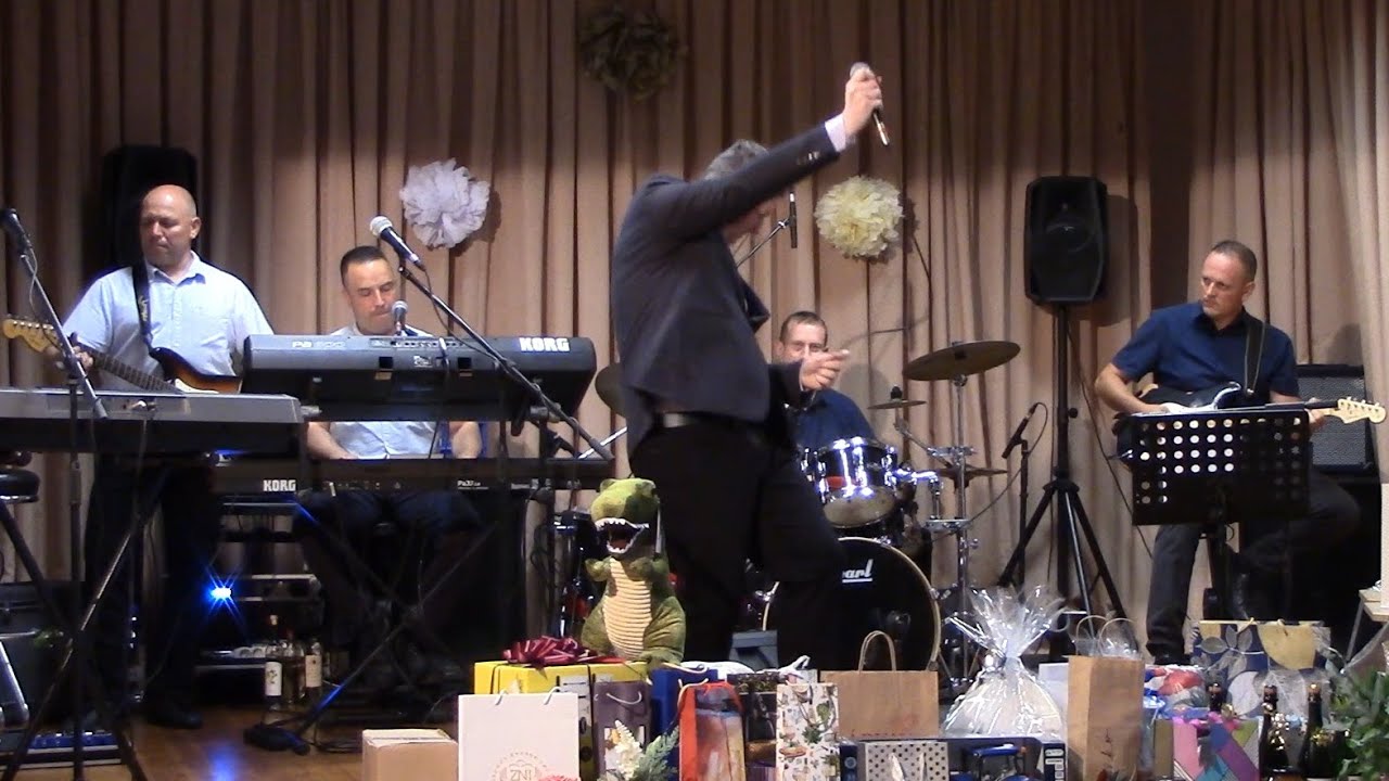 Rumba Roll + Rudolf R. P&eacute;ter - Csak a sz&iacute;vemen &aacute;t (Republic cover)