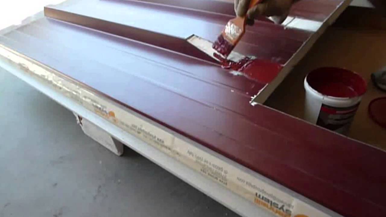 Come installare una finestra per tetto su pannello isolante 