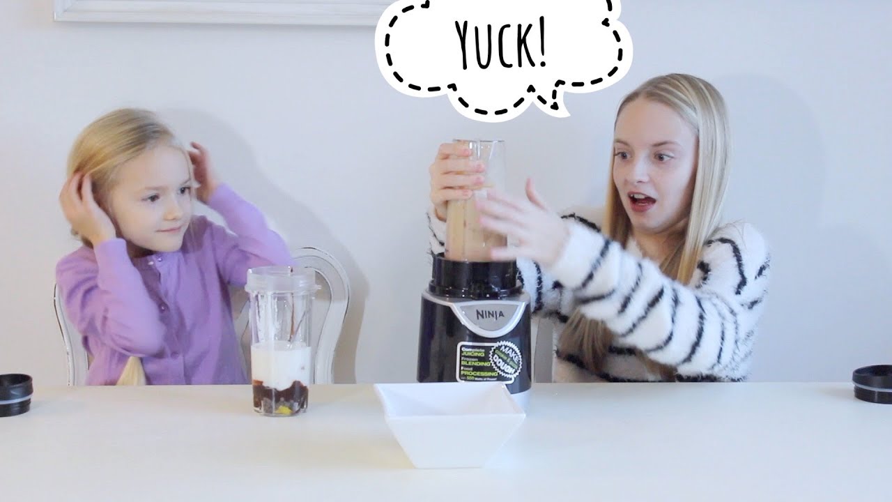 Jaidyn and Lyla Take the SMOOTHIE CHALLENGE!