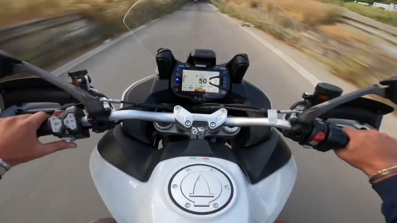 Drive Ducati Multistrada 1260 s