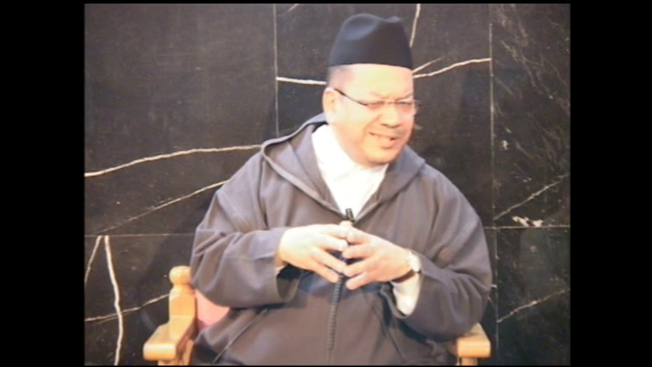 الصلاة بالبنطلون و شروط اللباس في الصلاة│الشيخ مصطفى بنحمزة