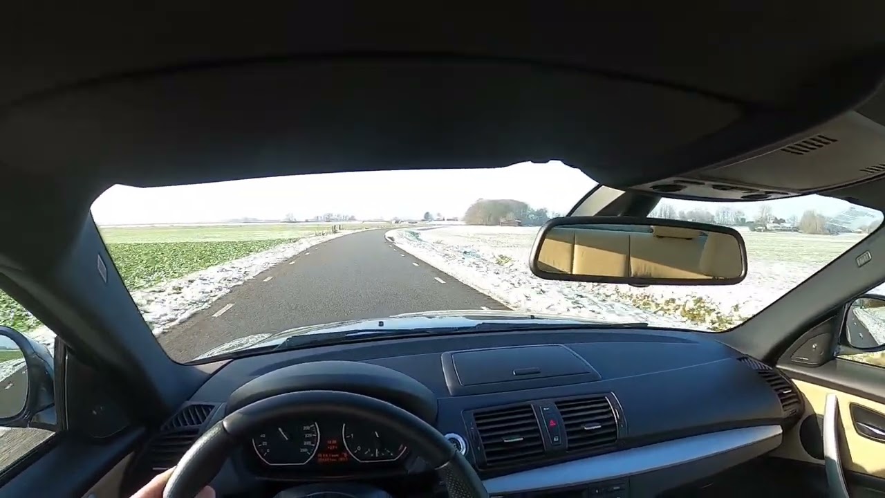 BMW 125i Coupé E82 Manual Test Drive POV
