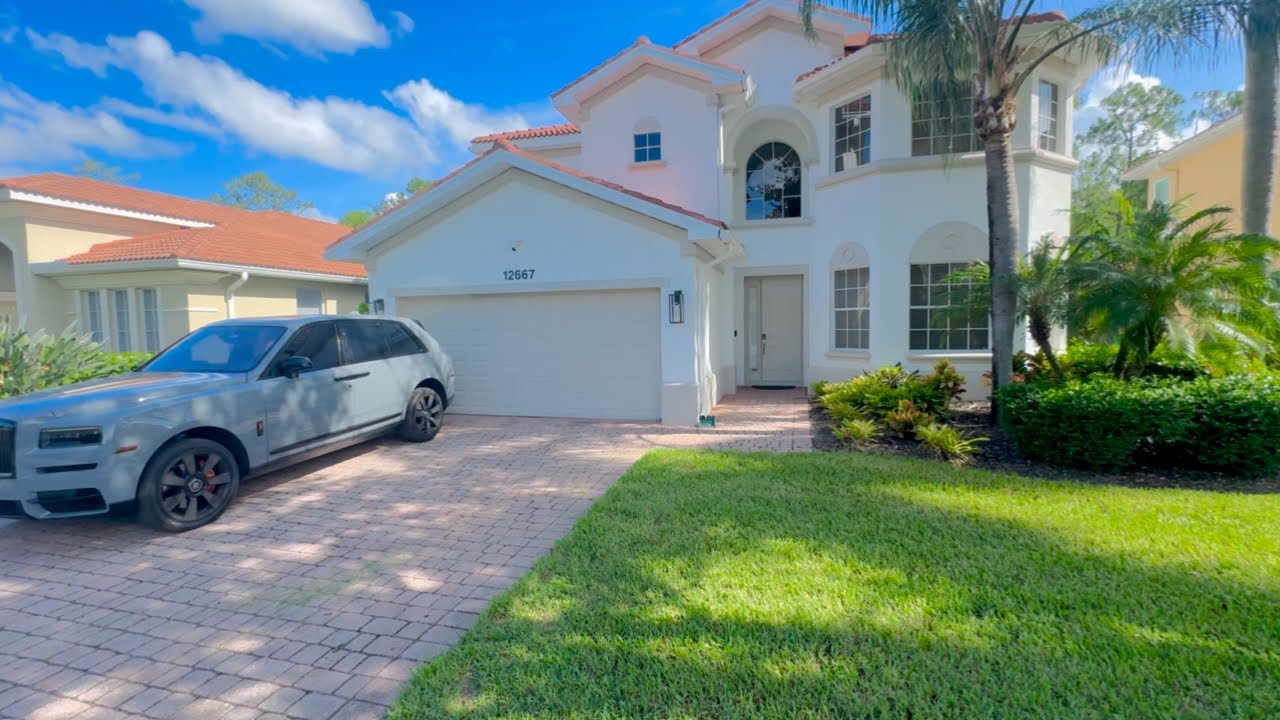 12667 Biscayne Court, Naples, FLORIDA 34105 📱 (239)238-6680 Tomas Nagys REALTOR ®️