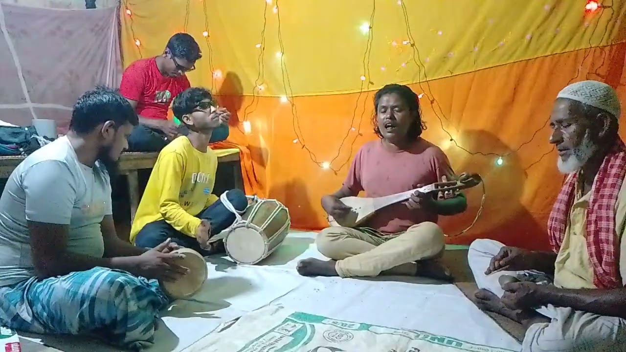 অনেক সুন্দর একটি গান 