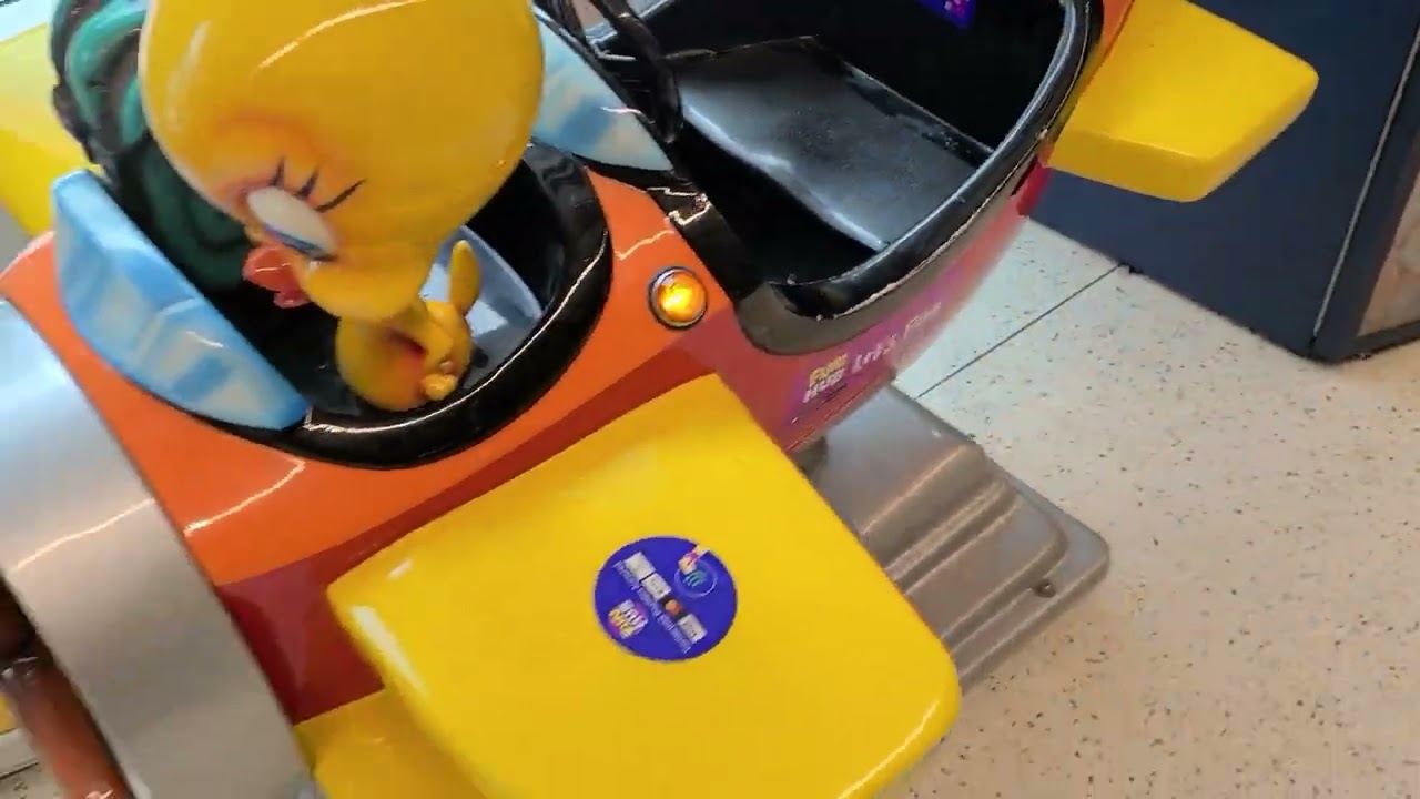Unknown Company / Memopark Looney Toons Tweety Pie Airplane Contactless Operated Kiddie ride