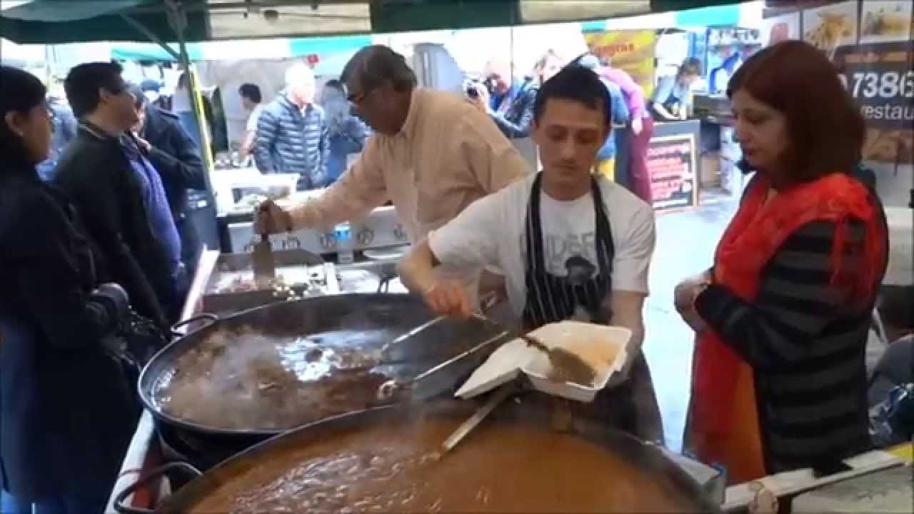 Fresh Tandoori Clay Oven Naan wraps at Indian Seasoning Street Food stall - Alchemy Festival, London