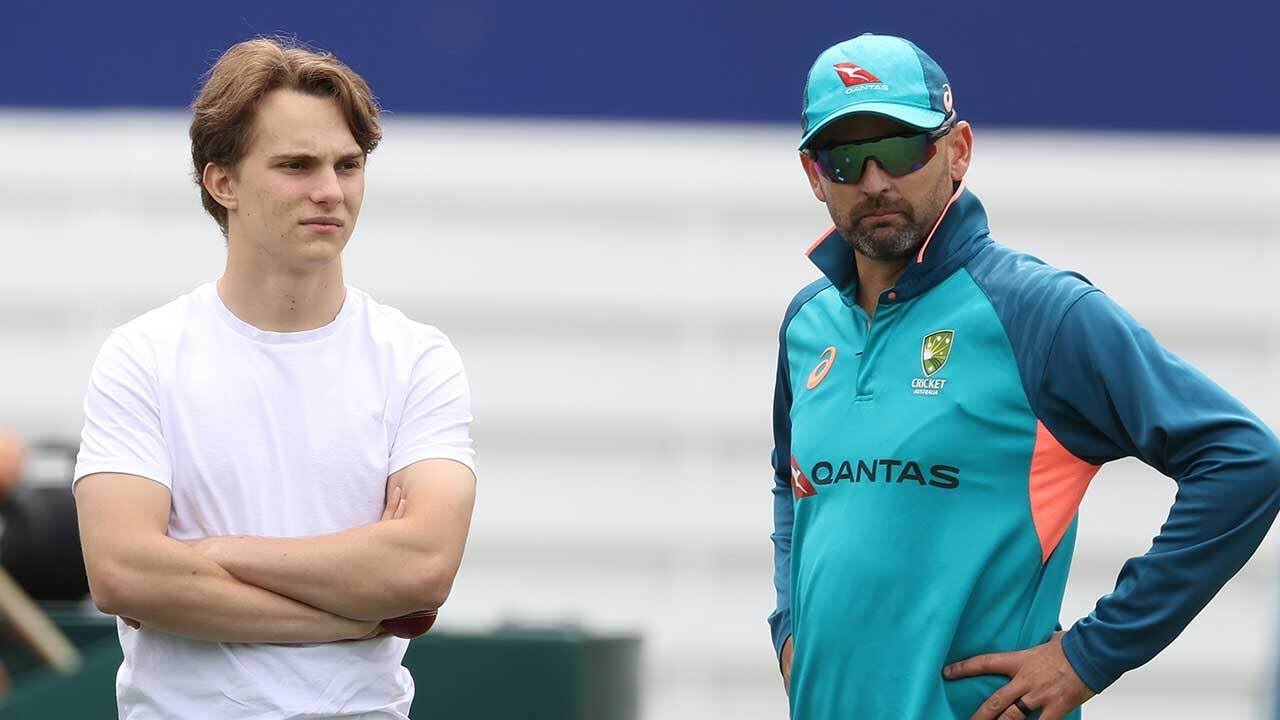 F1 star Piastri pads up against Lyon, Starc at Lord's | Men's Ashes 2023
