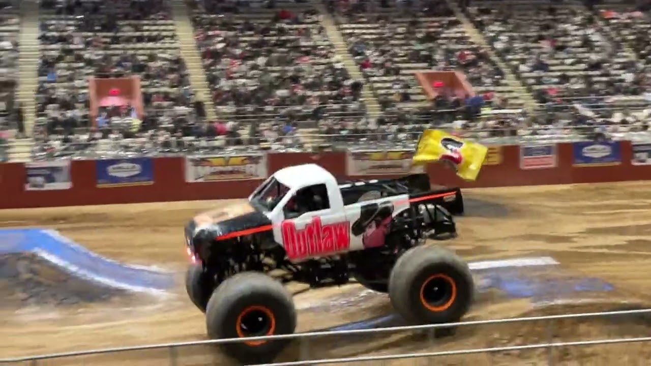 Monster truck wars 01/10/26 at Dallas tx part 3