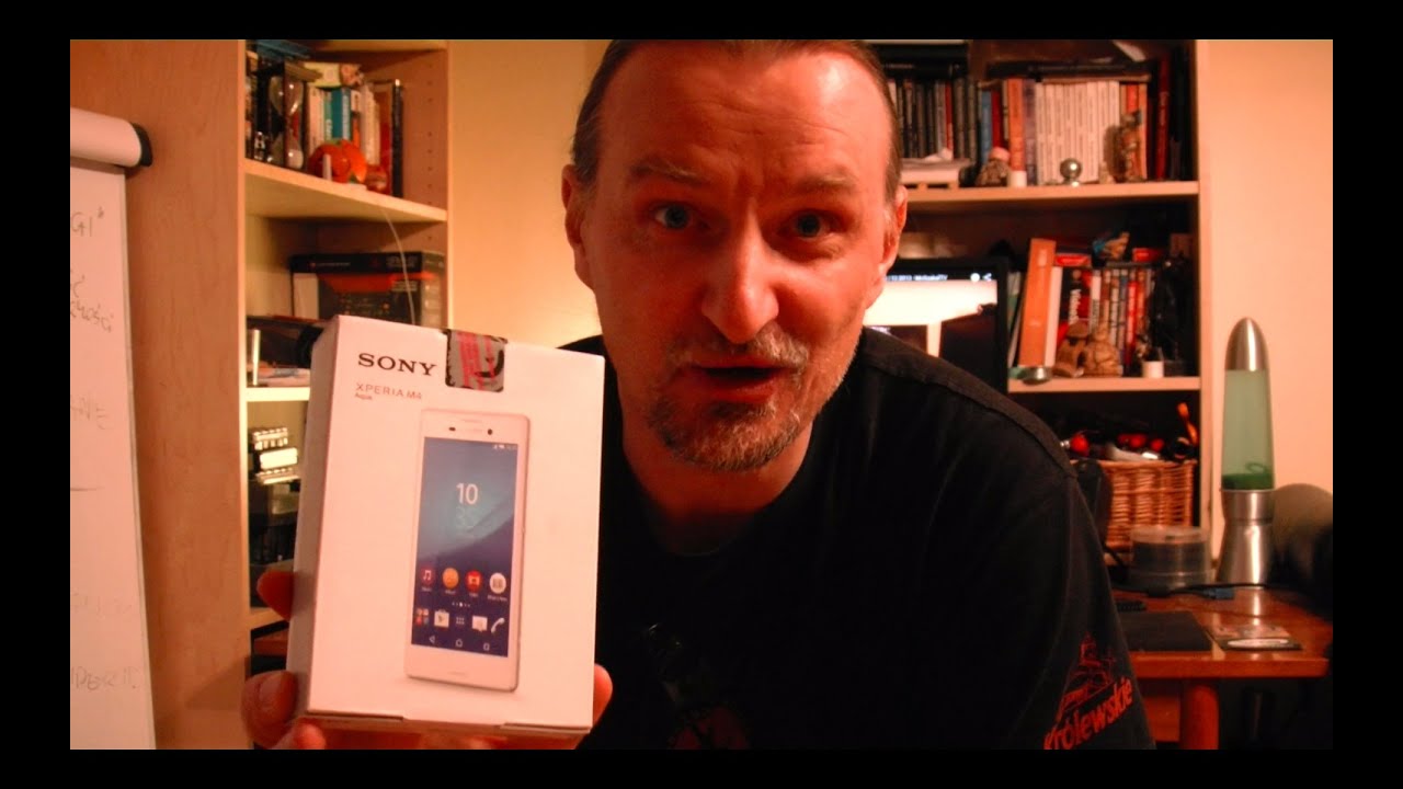 Quick Unboxing - Sony Xperia M4 Aqua (Szybka Rozpaka) | 09.2015 - McSzakalTV