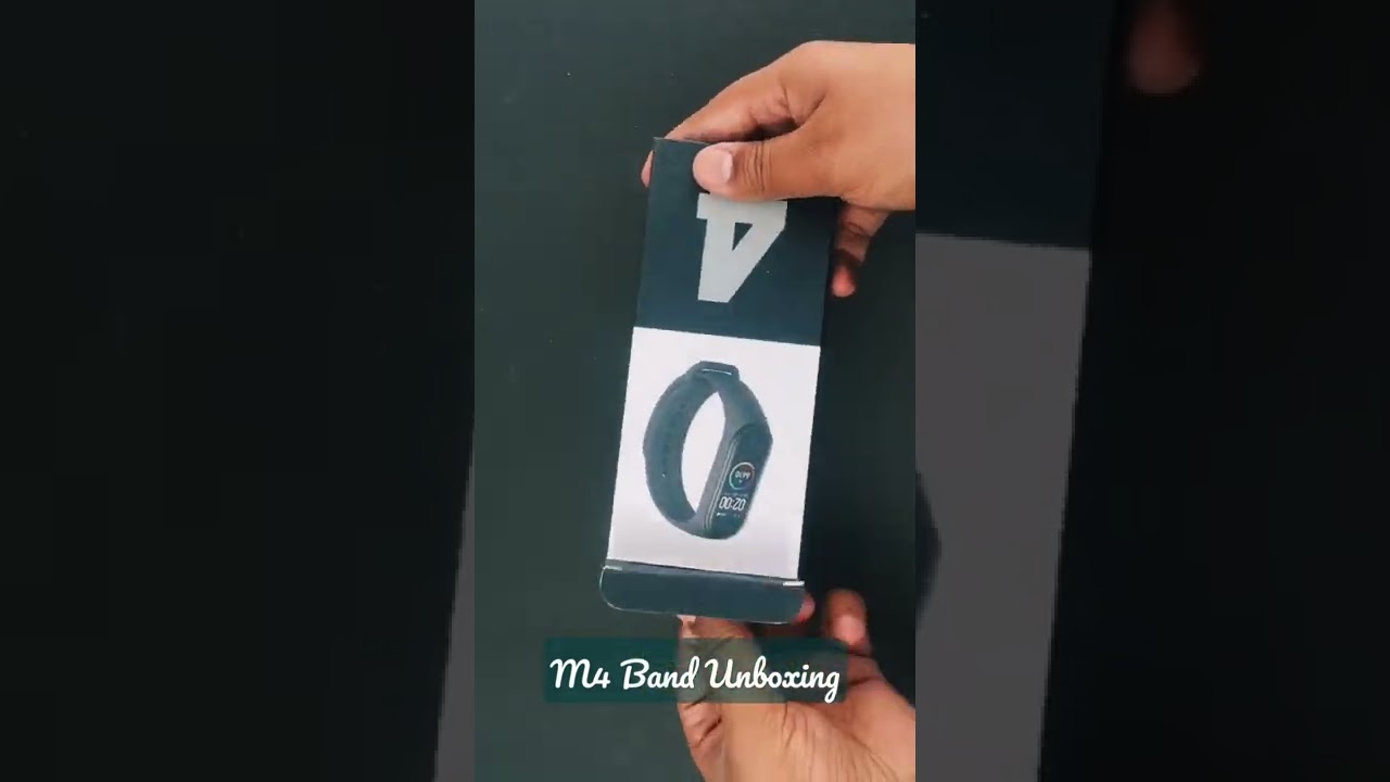 The Secret Behind M4 Band Unboxing | UnboxCity 29