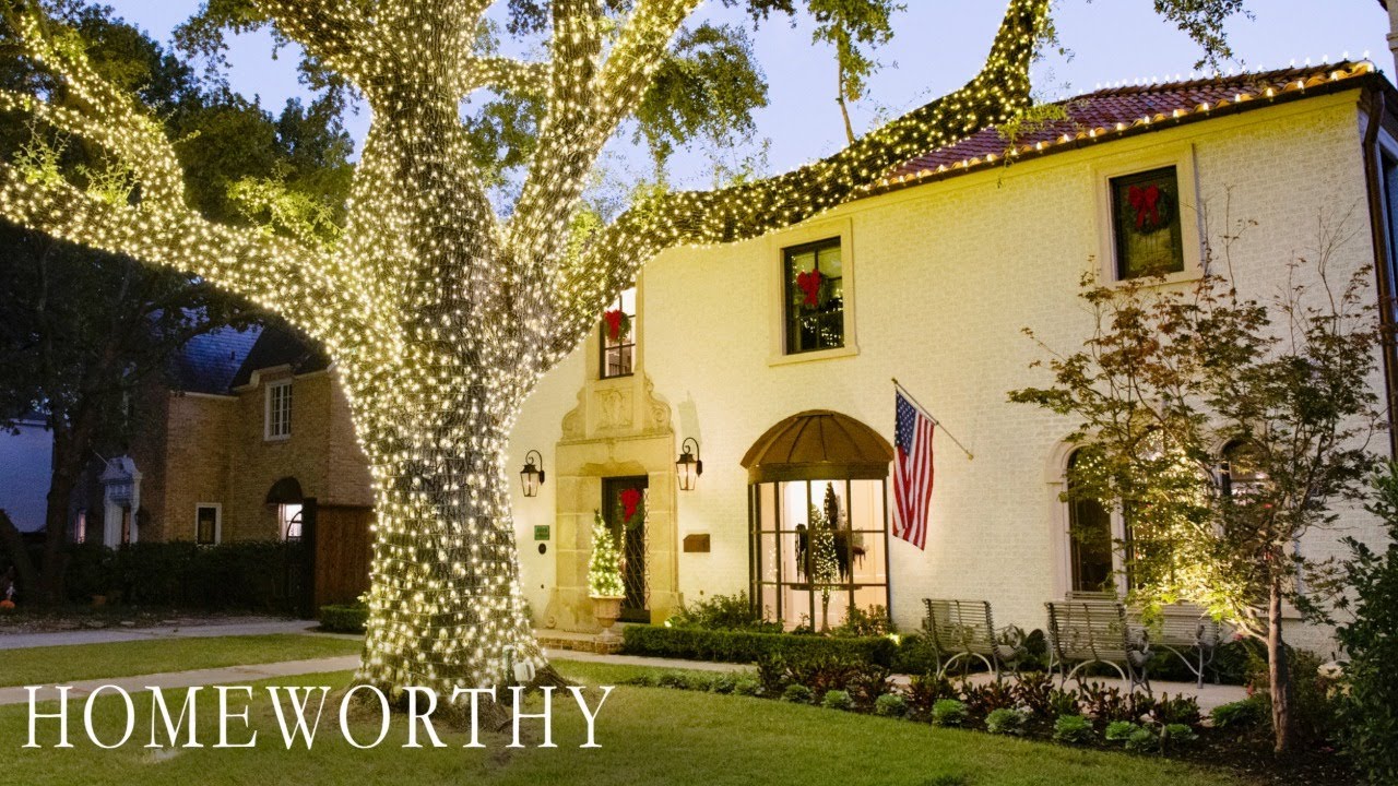 CHRISTMAS HOUSE TOUR | A 1920s Highland Park Home Transformed for the Holidays