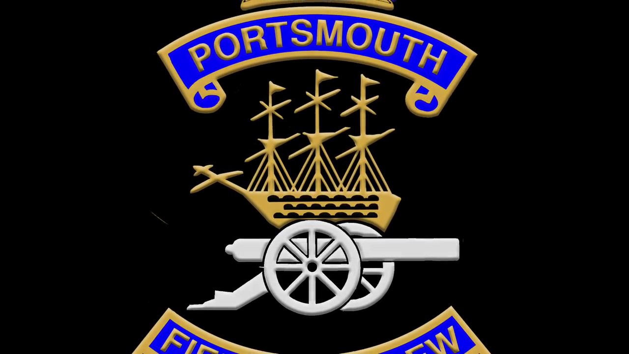 1984 Portsmouth Field Gun Crew - Track