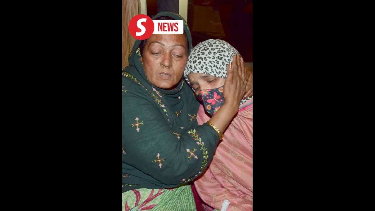 Rescued hostages from Pakistan&rsquo;s train attack arrive in Quetta, dozens still being held