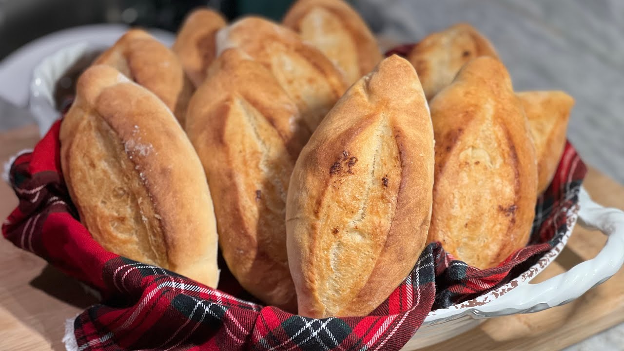 PUEDES CREER LO F&Aacute;CIL QUE ES HACERLOS Bolillos caseros con mantequilla 🧈