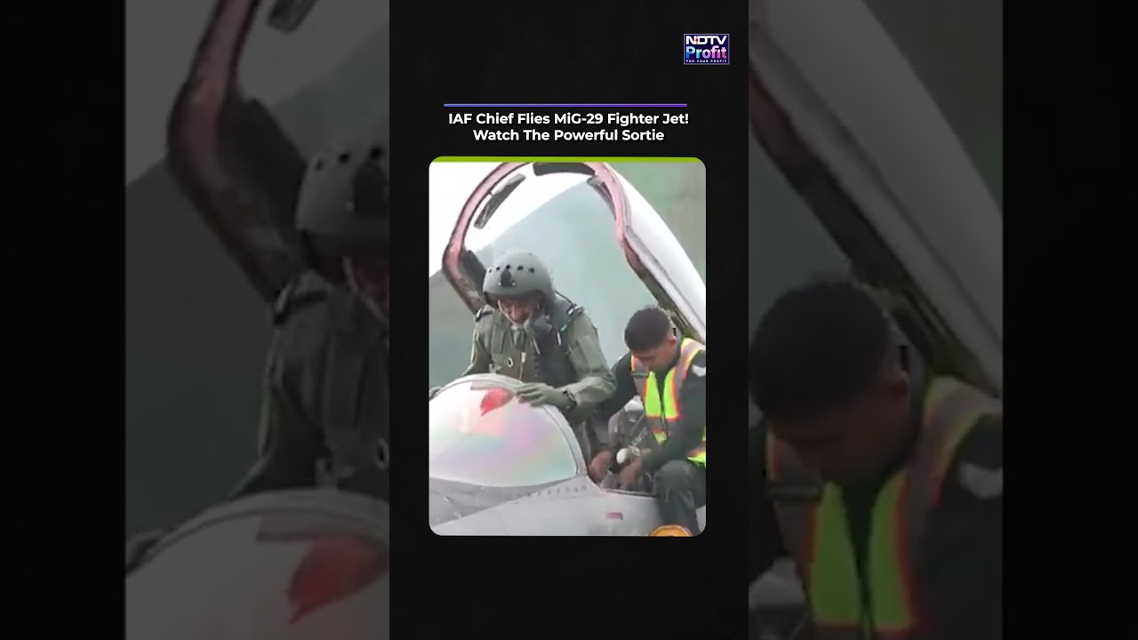 IAF Chief Flies MiG-29 Fighter Jet! Watch The Powerful Sortie