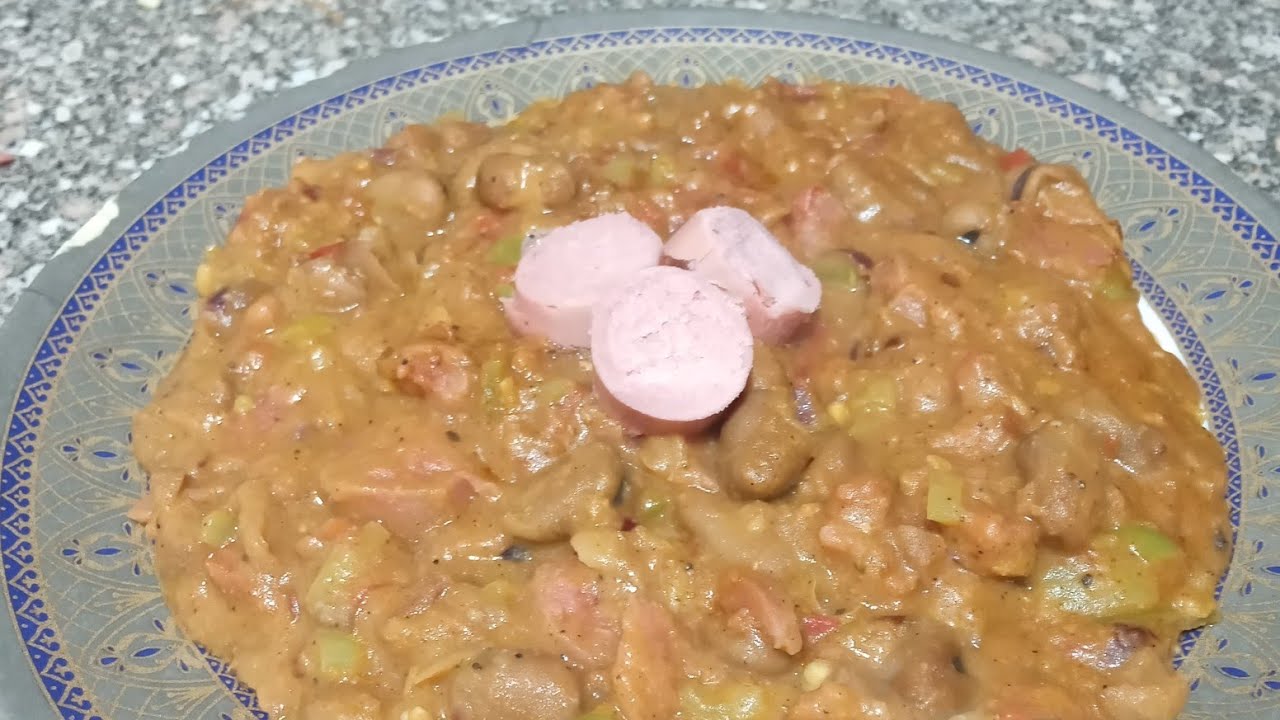 طريقه عمل احلى طبق فول بالسوسيس😋👍