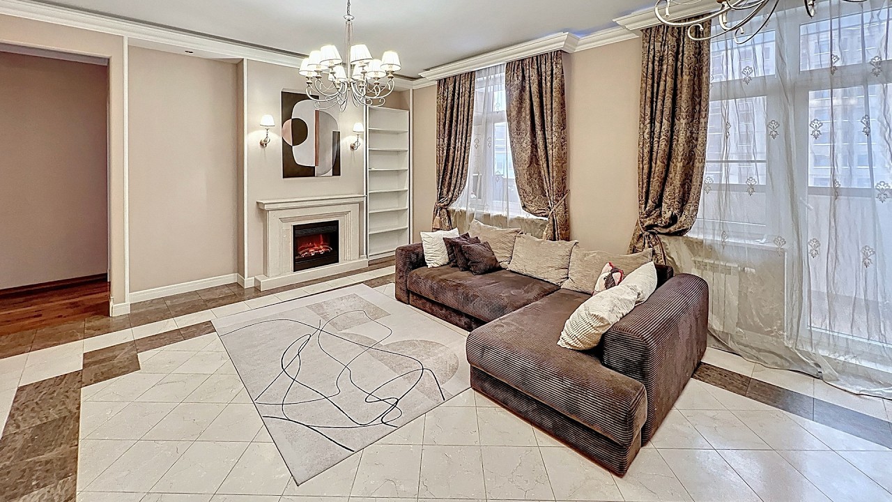 Дизайнерская квартира с камином! Аренда 4-комнатной квартиры, 160 м² (ID 28573)