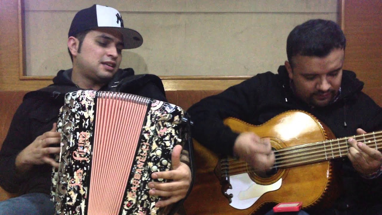 Carlos leal y Frankie Chavez (Cuando me pierdas)