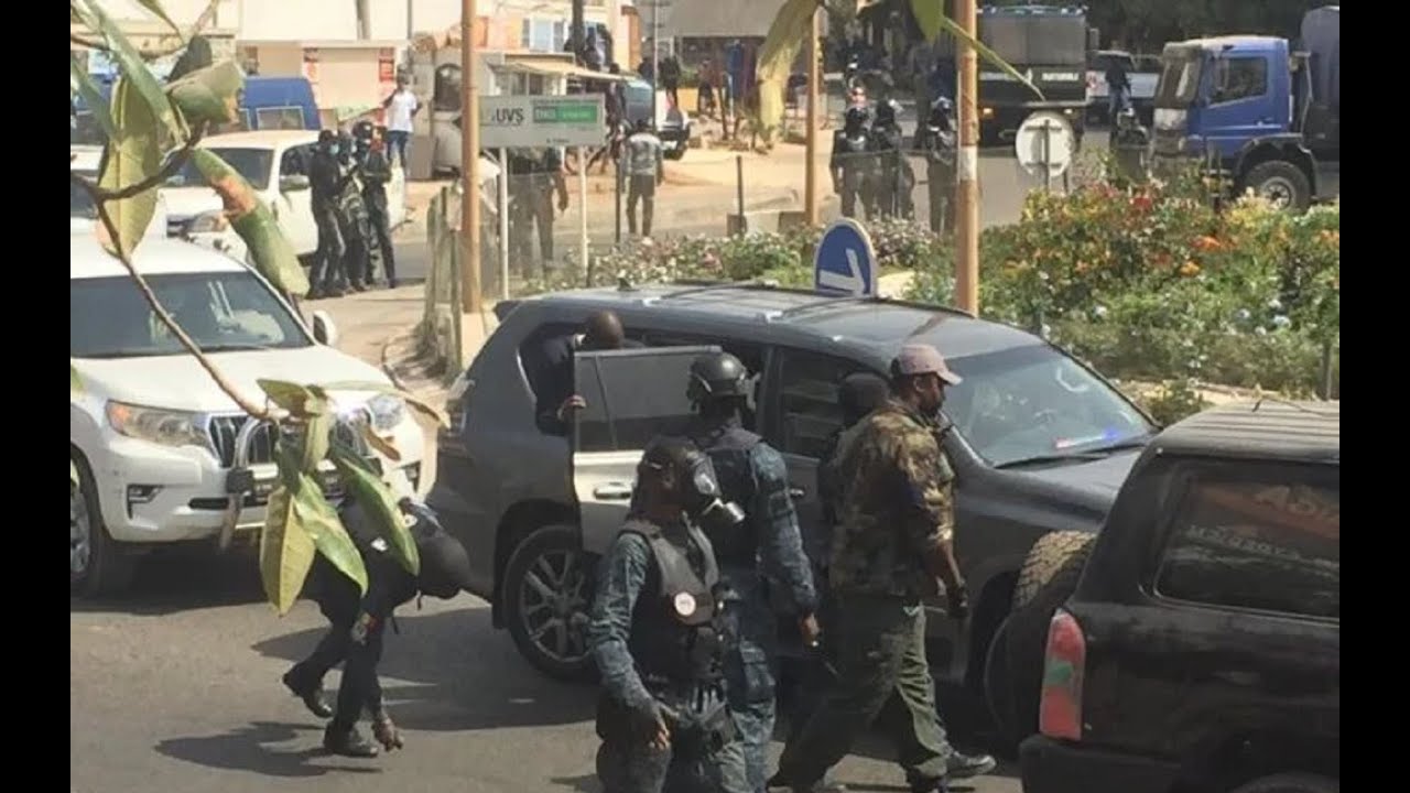&Eacute;dition sp&eacute;ciale:  proc&egrave;s Sonko-Mame Mbaye Niang jour de v&eacute;rit&eacute; ( Mansour