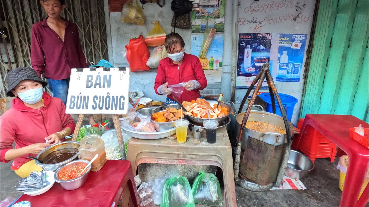 Vietnamese Street Food | Special Noodle Dish from Vietnam's country side | Tommy Saigon