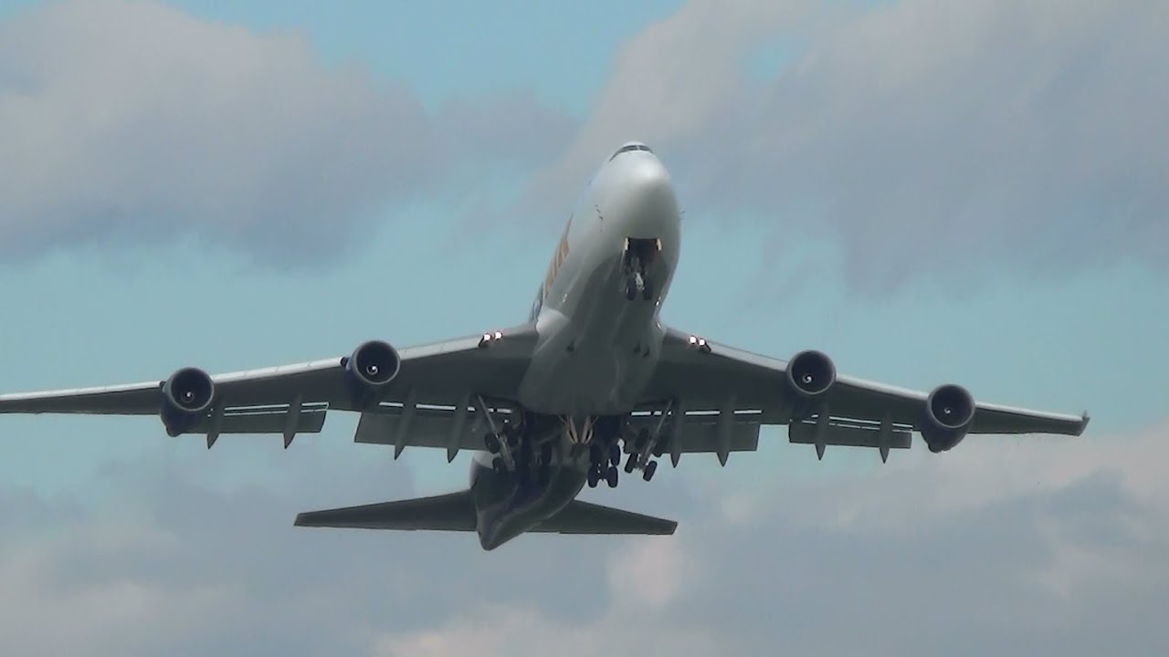 Airport Graz - Red Bull Air-Race Planes arrival