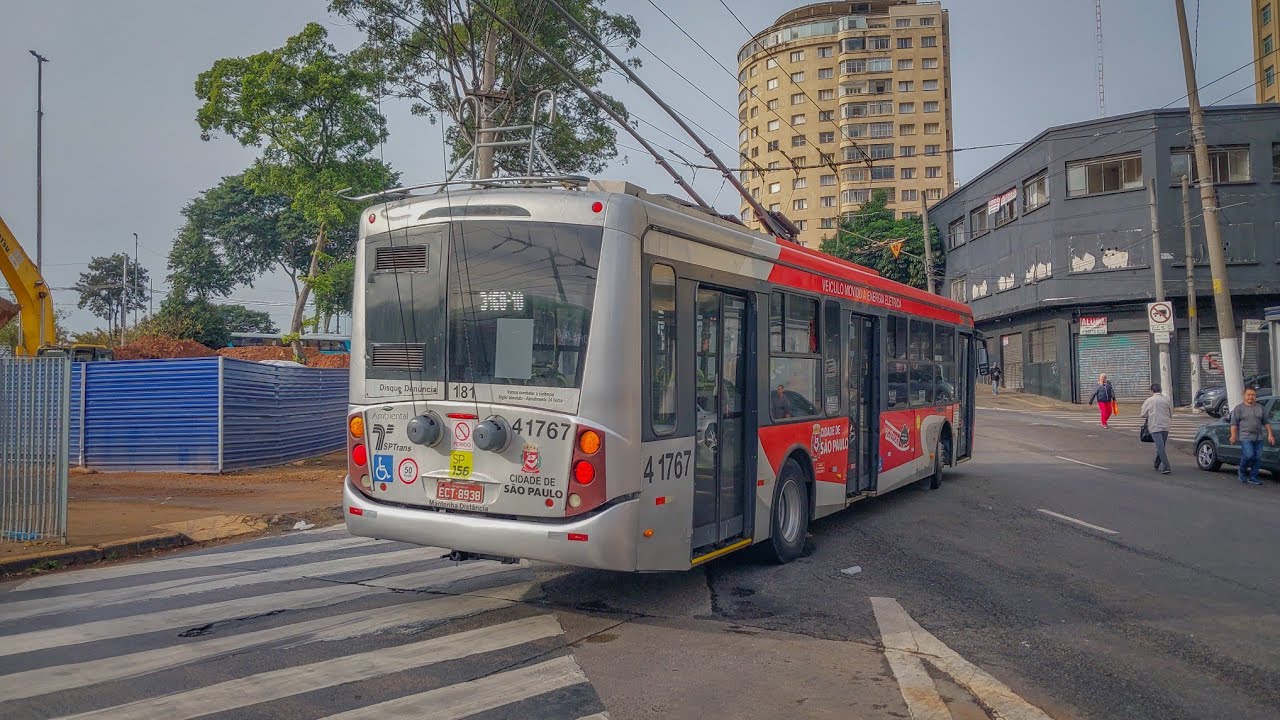 Terminal Parque Dom Pedro II - Movimentação de Ônibus
