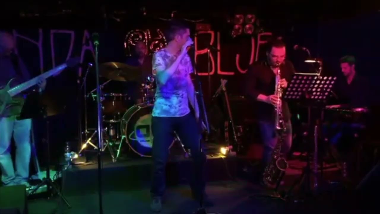 solo sax soprano live
