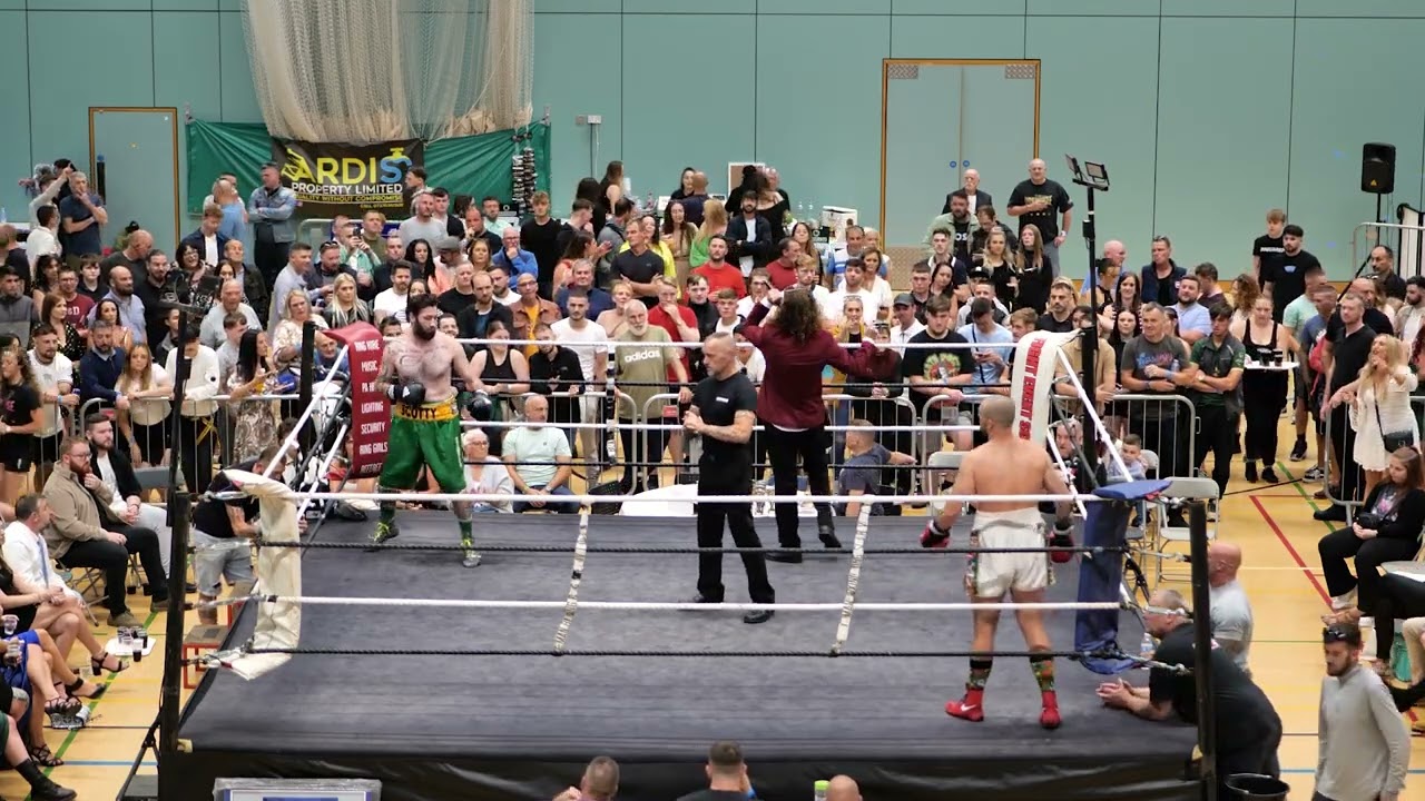 Scott Benn vs Josh King