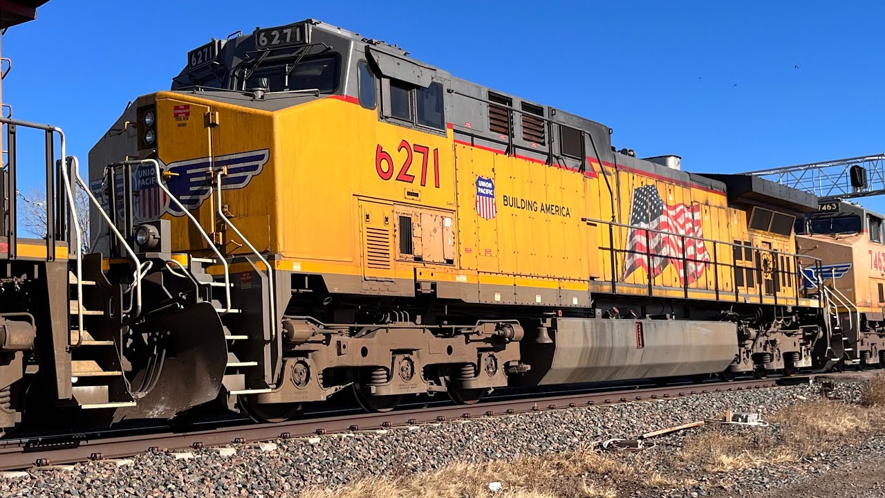 WE GOT BOOTED FROM RAILFANNING AFTER UNION PACIFIC TRAIN CREW STOPS TRAIN, CALLS & RATS US OUT!!!