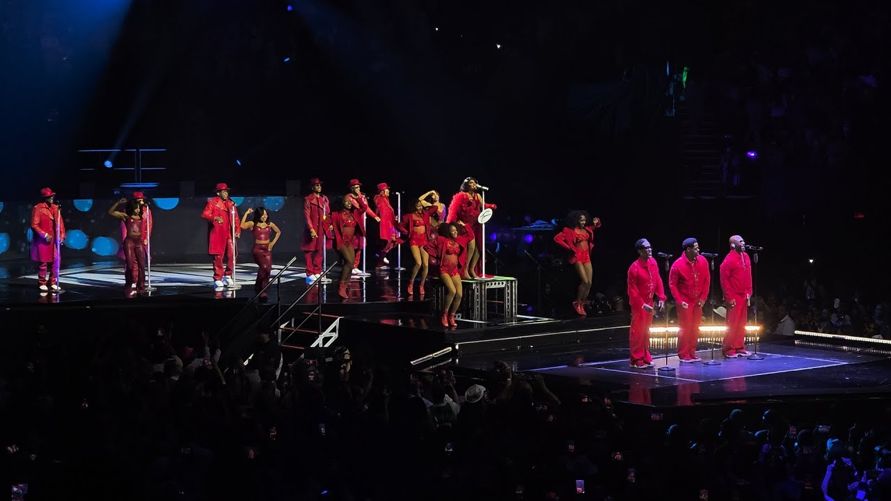 New Edition, Boyz II Men and Toni Braxton sing 'We Going Out Tonight