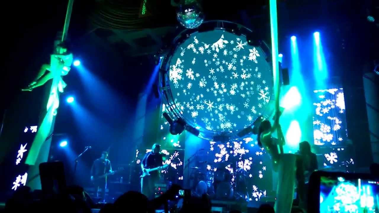 El Monstero @ The Pageant - Shine On You Crazy Diamond
