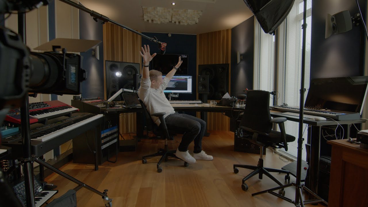 10 Years Of 'This Is What It Feels Like' (Documentary) - Armin van Buuren