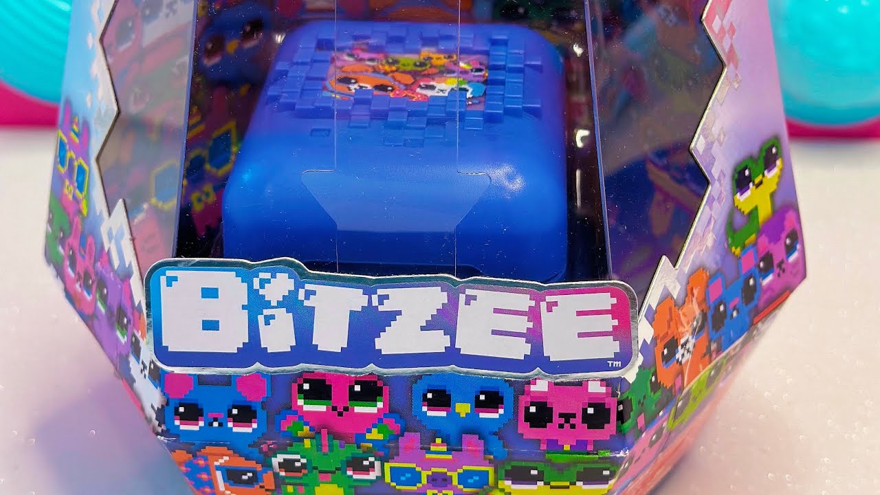 Bitzee 🐾 Digital Pet you can touch | Setup and Gameplay 