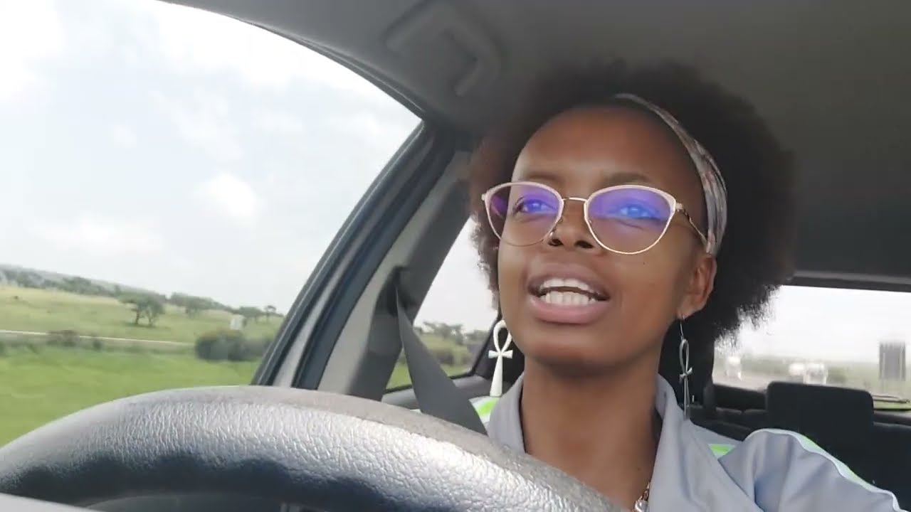 Travelling from Pretoria to Durban for the December holidays. South African Youtuber. Vlog