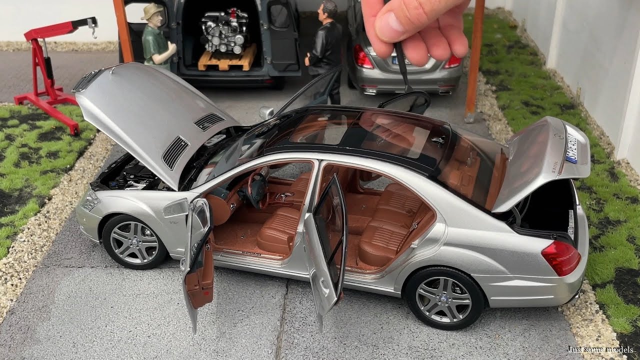 1:18 Mercedes-Benz W221 S600L S-Class, Iridium silver metallic - Motorhelix [Unboxing]