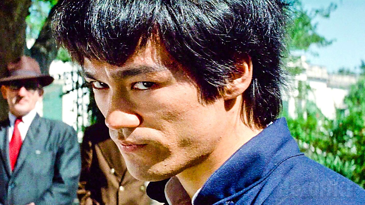 Bruce Lee fights segregation with KUNG FU | Fist Of Fury Legendary Fighting Scene