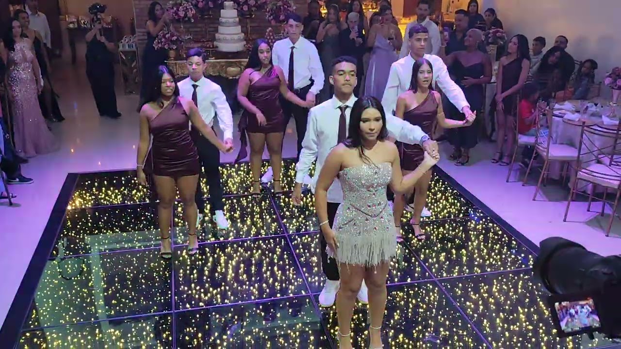 Festa de debutante da Rafaella - Abertura da pista 