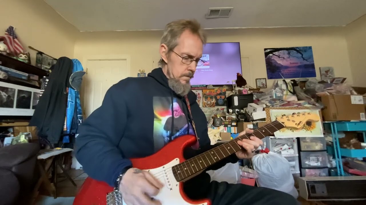 Tube Snake Boogie ZZ Top. Getting down with the Billy and the boys from my home town.🎸🎸🎸🎸🥁🥁🥁