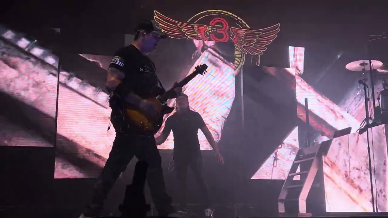 3 Doors Down ‘Duck and Run’ at Credit Union 1 Amphitheater in Tinley Park, IL USA - 8.16.24