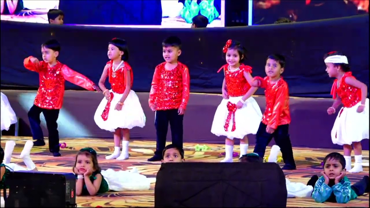 Dance by Nursery Students on ANNUAL DAY, SRN MEHTA STATE SCHOOL, KALABURAGI