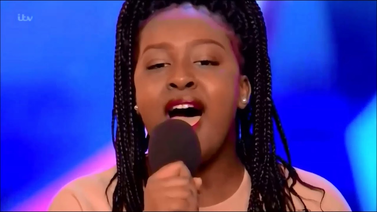 ESPECIAL AS 7 MELHORES JOVENS CANTORAS