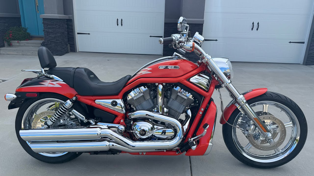 2005 VRSCSE CVO VROD. Electric orange/ Black