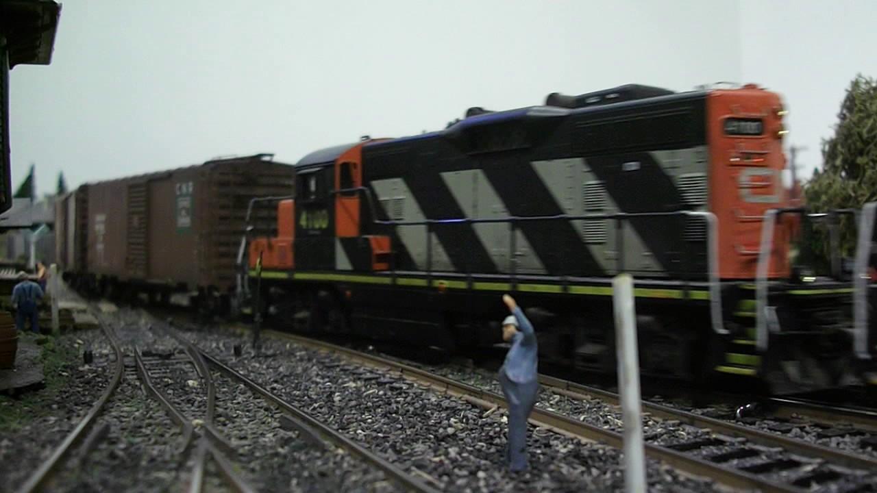 CN GP9