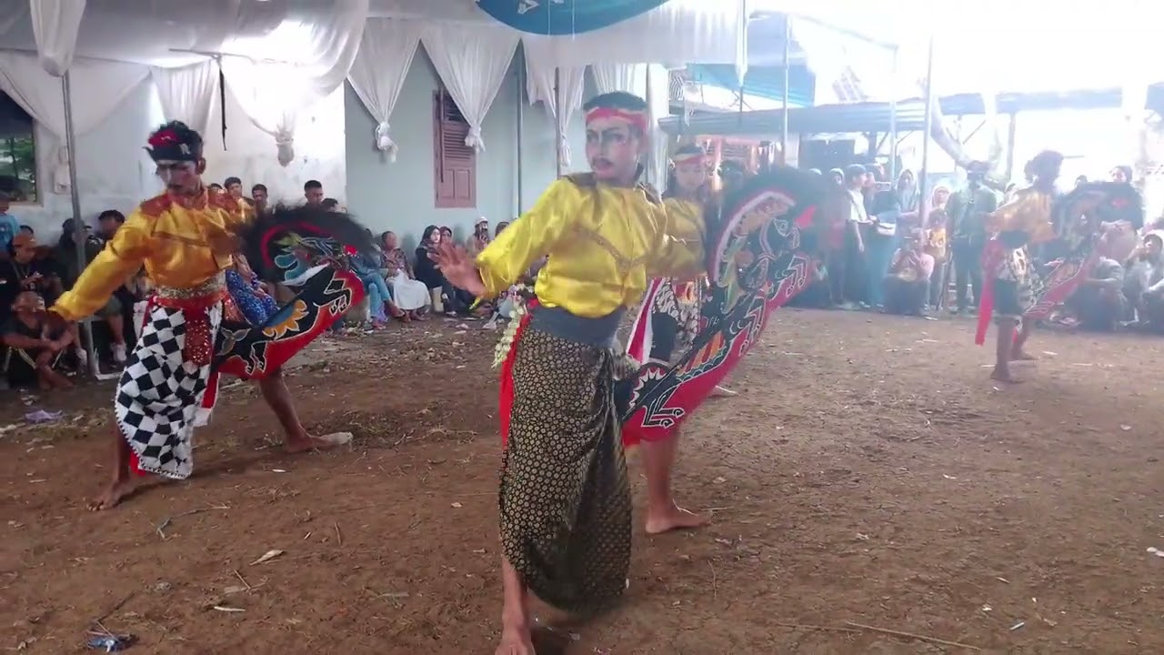 Ebeg Wahyu turonggo jati live dk.kebonan ds.sidoharum kec.sempor kab.kebumen