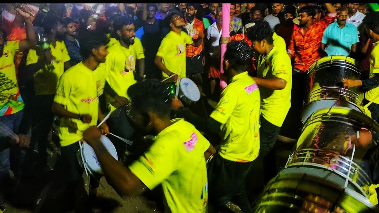Thrissivaperoor Nazik Dhol -വിറപ്പിച്ചു  pwolichadiki Nazik|| oru reksha elatha teams #heavy sound