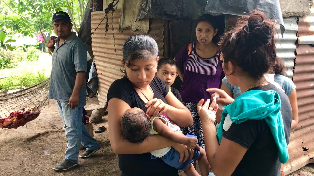 Mira Como Quedaron De Limpio Los Hijos De Jose| Mamá Despreocupada 1/2